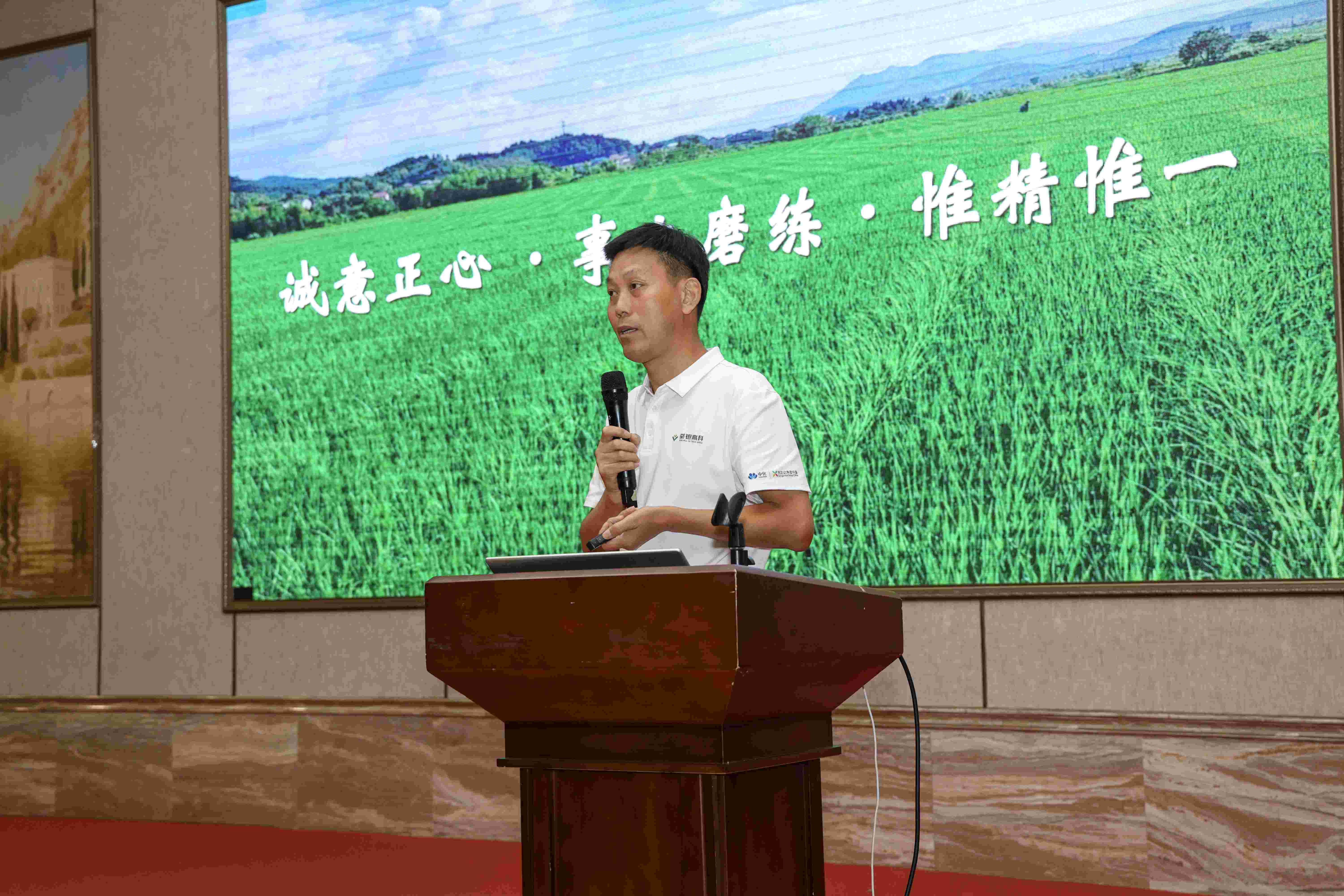 280A9076.jpg 280A9076.jpg